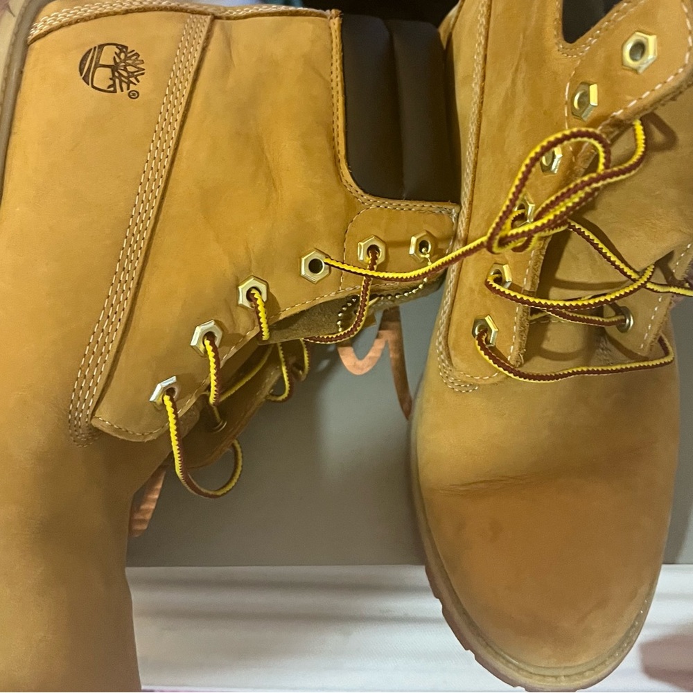 Timberland wheat boot